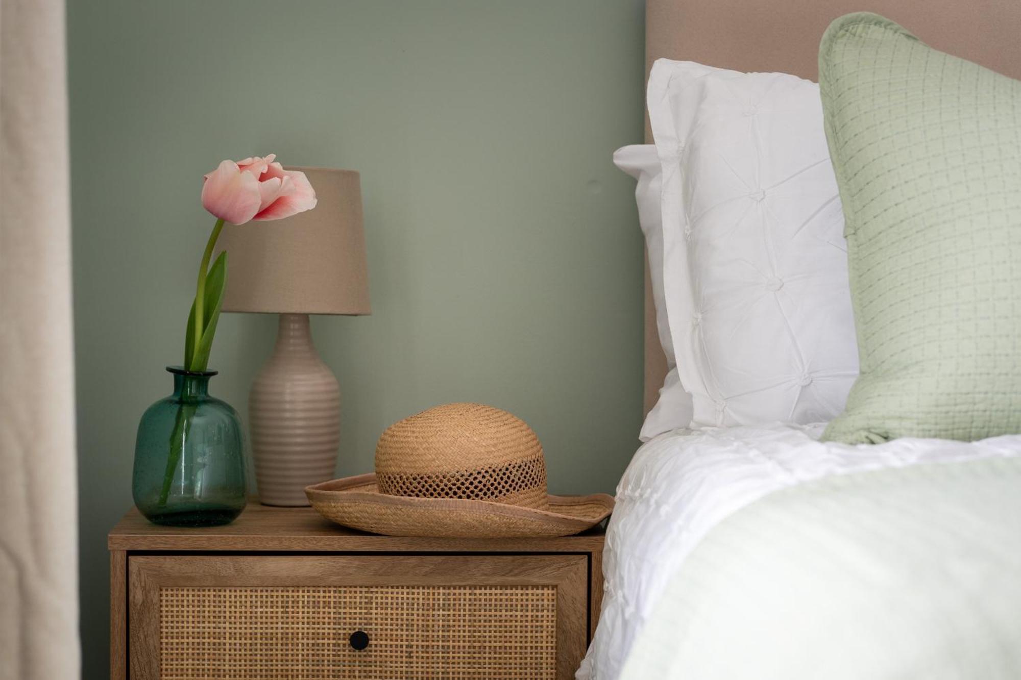 Lawsons Place - Family-Friendly Apartment With Parking On Babbacombe Downs In توركواي المظهر الخارجي الصورة